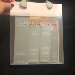 Mary Kay TimeWise Miracle 3D Skin Care Set